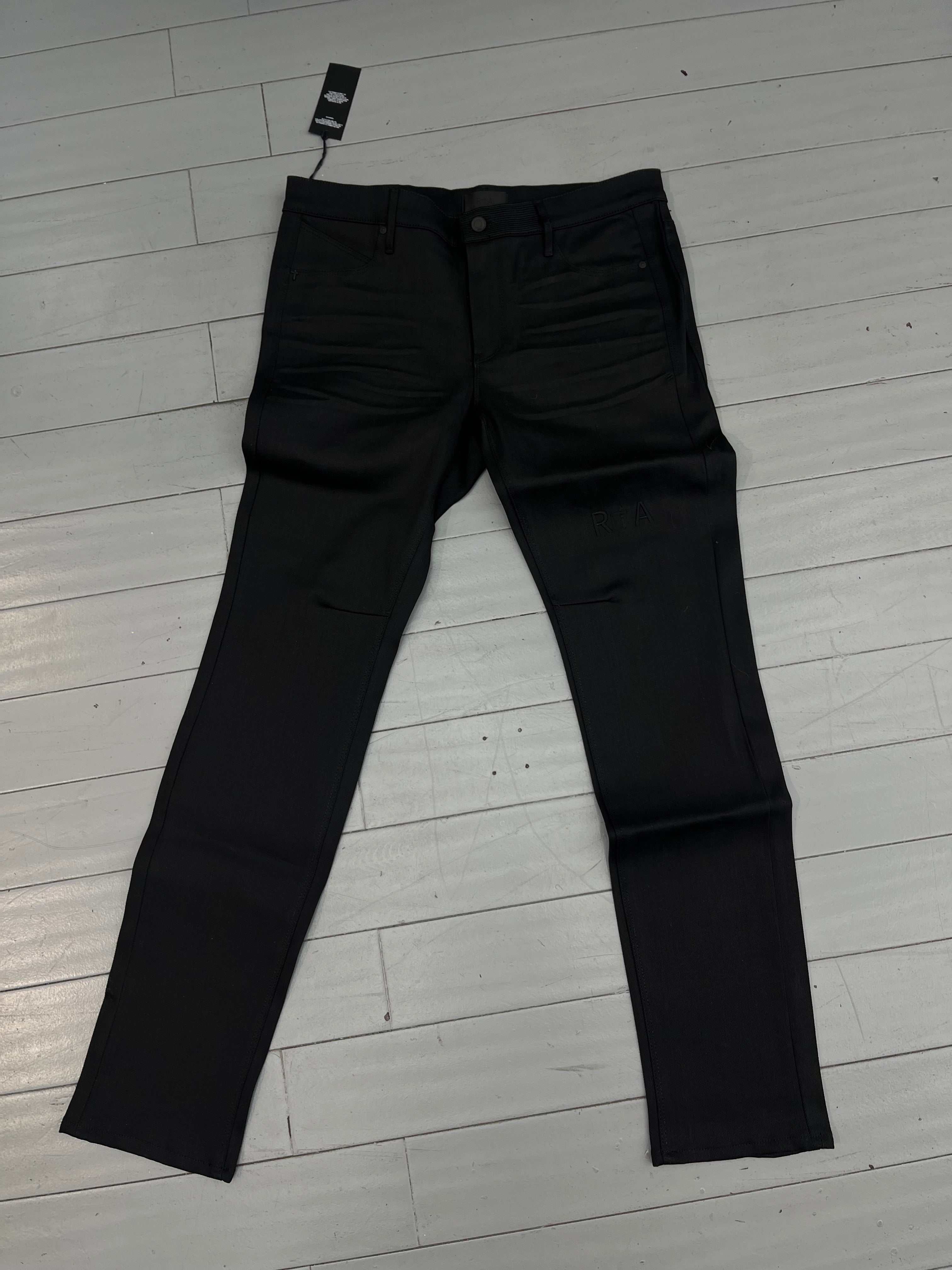 RTA triple black jeans
