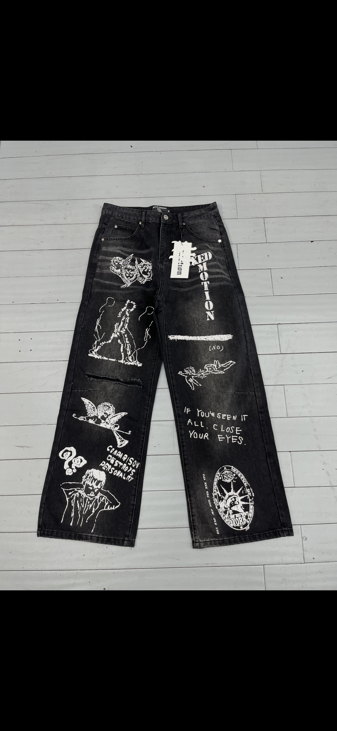Mixed Emotions Graffiti Jean black