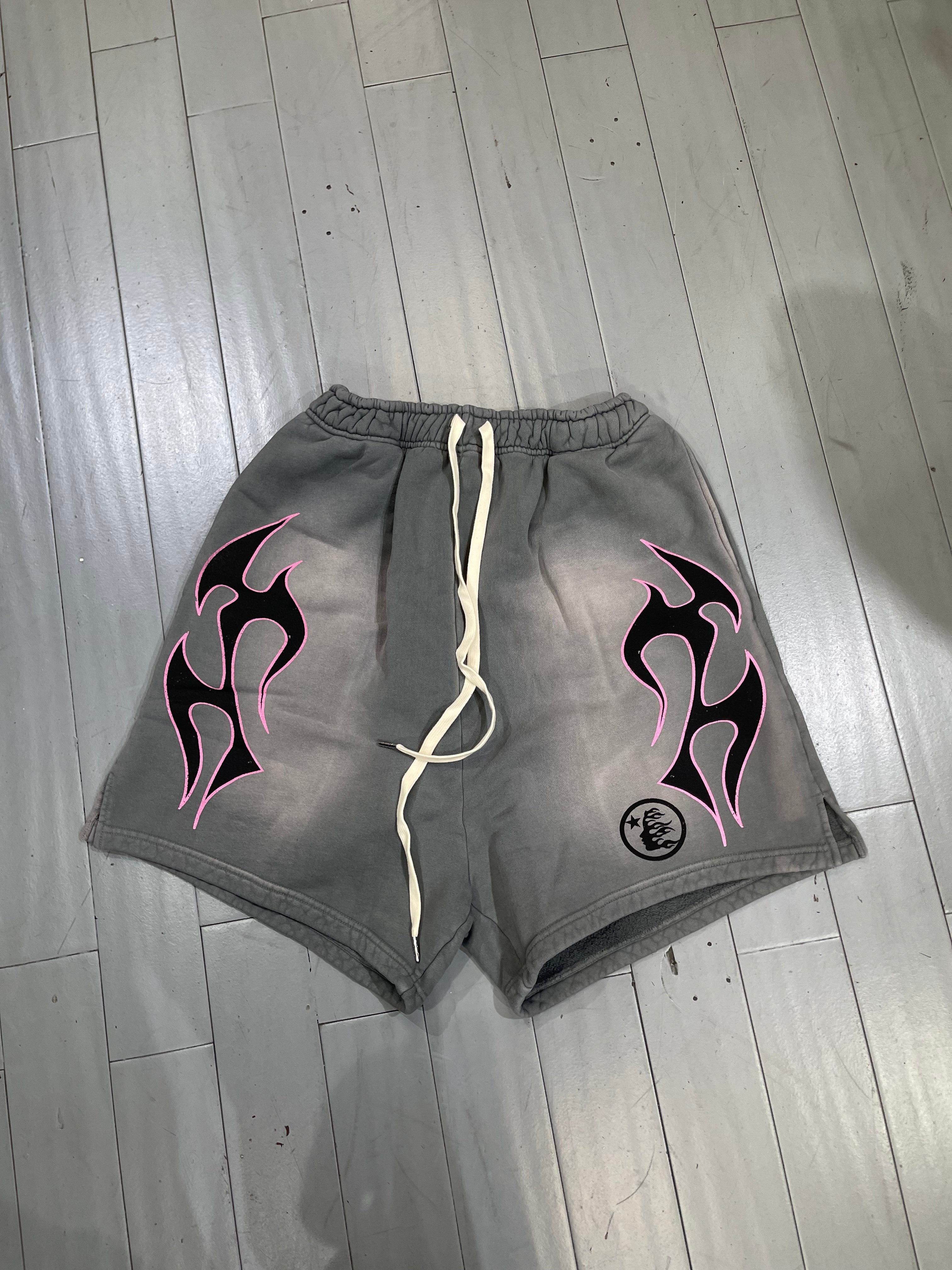 Hellstar “Flame” Shorts (Grey/Pink)